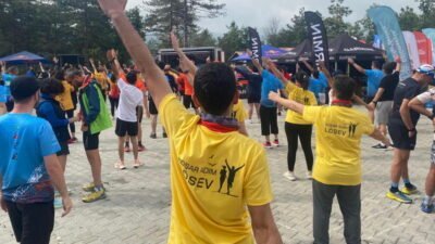 LÖSEV Lösemili Çocuklar Sağlık ve Eğitim Vakfı, Bursa gönüllüleriyle birlikte