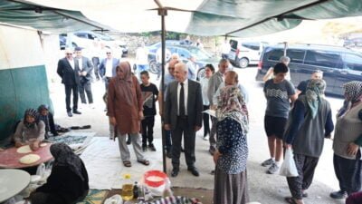 Bursa Büyükşehir Belediye Başkanı Mustafa Bozbey’in sorunları yerinde tespit edip