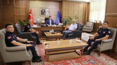 Bursa Büyükşehir Belediyesi Genel Sekreteri Doç. Dr. Ergül Halisçelik patili