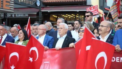Tüm Türkiye’de olduğu Bursa’da da 15 Temmuz Demokrasi ve Milli