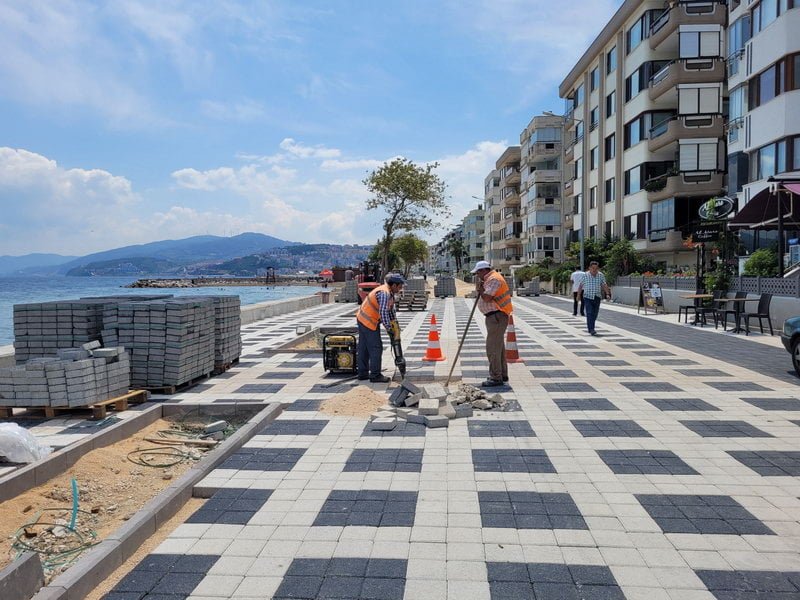 ‘Yeniden Yeşil Bursa’ hedefiyle çalışmalarını sürdüren ve mevcut yeşil alanları