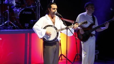 Türk alternatif rock sahnesinde son yıllarda adından sıkça söz ettiren