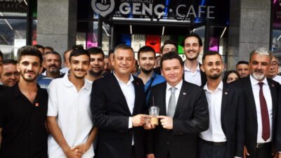 Cumhuriyet Halk Partisi Genel Başkanı Özgür Özel, Osmangazi Belediyesi tarafından