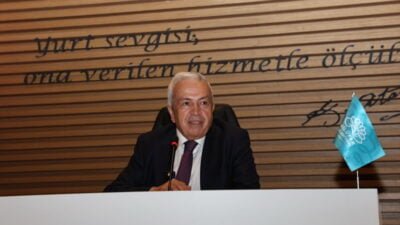 Nilüfer Belediye Başkanı Şadi Özdemir, Nilüfer’deki 64 mahalle muhtarıyla bir