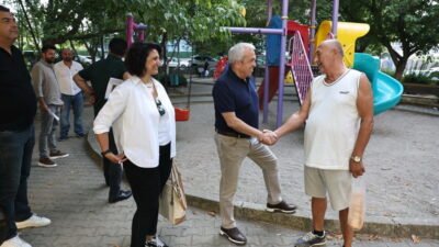 Nilüfer Belediye Başkanı Şadi Özdemir, Nilüfer’in parklarını gezdi. Mevcut parklardaki