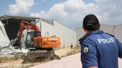 Nilüfer Belediyesi kaçak yapı ile mücadelesini kararlılıkla sürdürüyor. Nilüfer Belediyesi