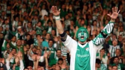 Nesine 3. Lig'de taraftar rekoru kıran Bursaspor'da kombine satışları devam ediyor. Son