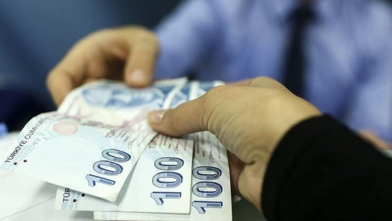 TÜİK'in verileri açıklamasının ardından işçi ve Bağ-Kur emeklileri yüzde 24.73