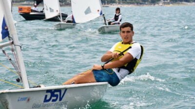 İznik’te İbrahim Öncü Kupası Yelken Yarışları Başladı. İznik Gölü’nde gerçekleştirilen