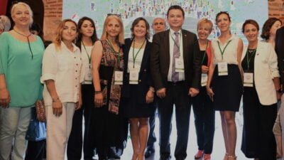 VİDEO - Bursa Osmangazi Kent Konseyi’nin tek listeyle yapılan seçimli