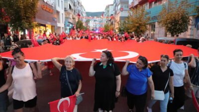 Türk milletinin bağımsızlık ruhunu tüm dünyaya gösterdiği diriliş günü 30