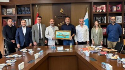 Bursa'nın kültürel mirasını ve sanat yaşamını zenginleştirmek amacıyla faaliyet gösteren