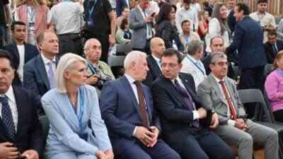 Marmara Belediyeler Birliği ve Bursa Büyükşehir Belediye Başkanı Mustafa Bozbey,