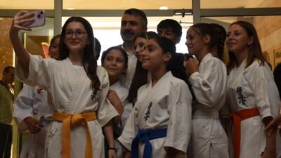 Yıldırım Belediyesi’nin çocukların yaz tatilini verimli bir şekilde geçirebilmeleri için