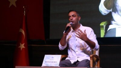 Gazeteci Murat Ağırel 6. Edremit Kitap Günleri'nde konuştu: İstedikleri kadar