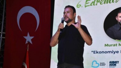 Ekonomi yazarı Murat Muratoğlu, “Mehmet Şimşek'in istifa edeceği yönünde haberler