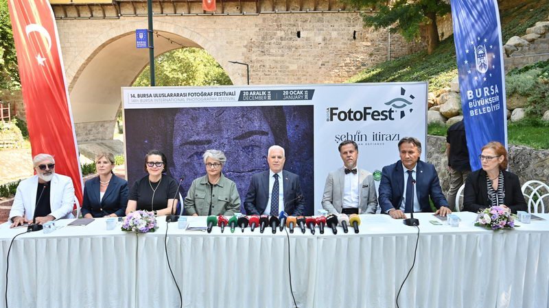 Bursa Büyükşehir Belediyesi’nin, Bursa Kent Konseyi ve Bursa Fotoğraf Sanatı