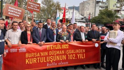 Bursa’nın düşman işgalinden kurtuluşunun 102. yıl dönümü anısına Bursa Büyükşehir