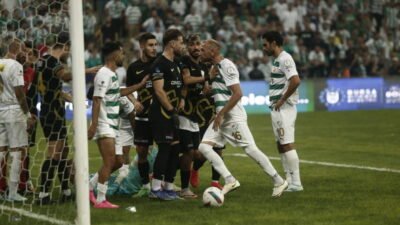 TFF 3. Lig 1. Grup 4. haftasında Bursaspor sahasında karşılaştığı