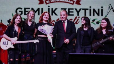 Bu yıl 31. Kez düzenlenen Uluslararası Gemlik Zeytini Festivali, üç