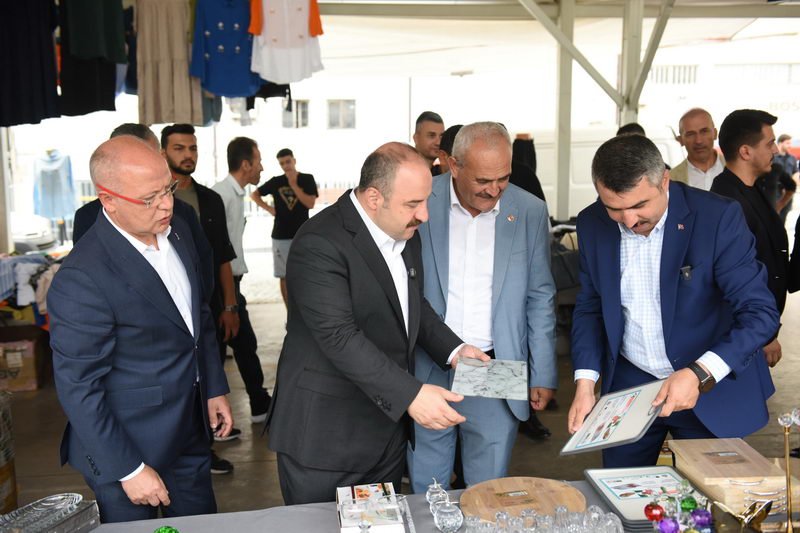 Yıldırım Belediye Başkanı Oktay Yılmaz, AK Parti Bursa Milletvekili Mustafa
