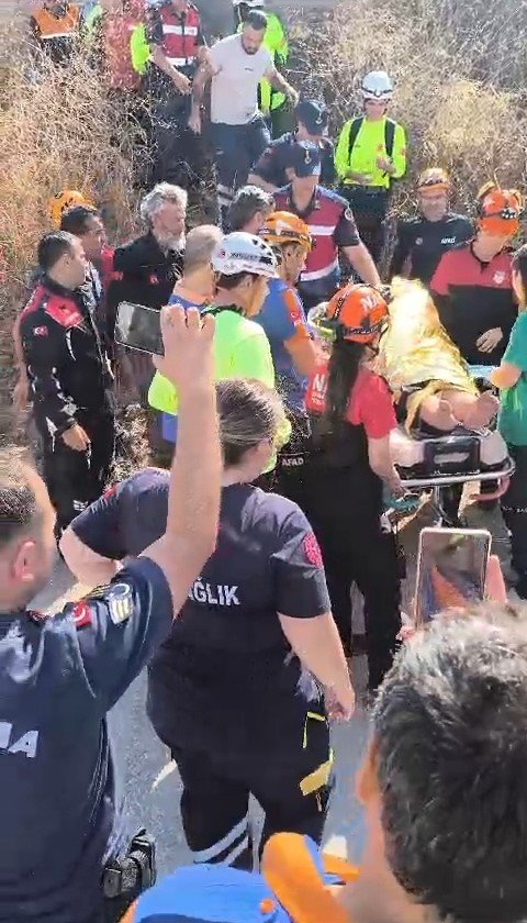 BURSA'NIN GEMLİK İLÇESİNDEKİ EVİNDEN ÇIKTIKTAN SONRA, GERİ DÖNMEYEN KADIN İÇİN