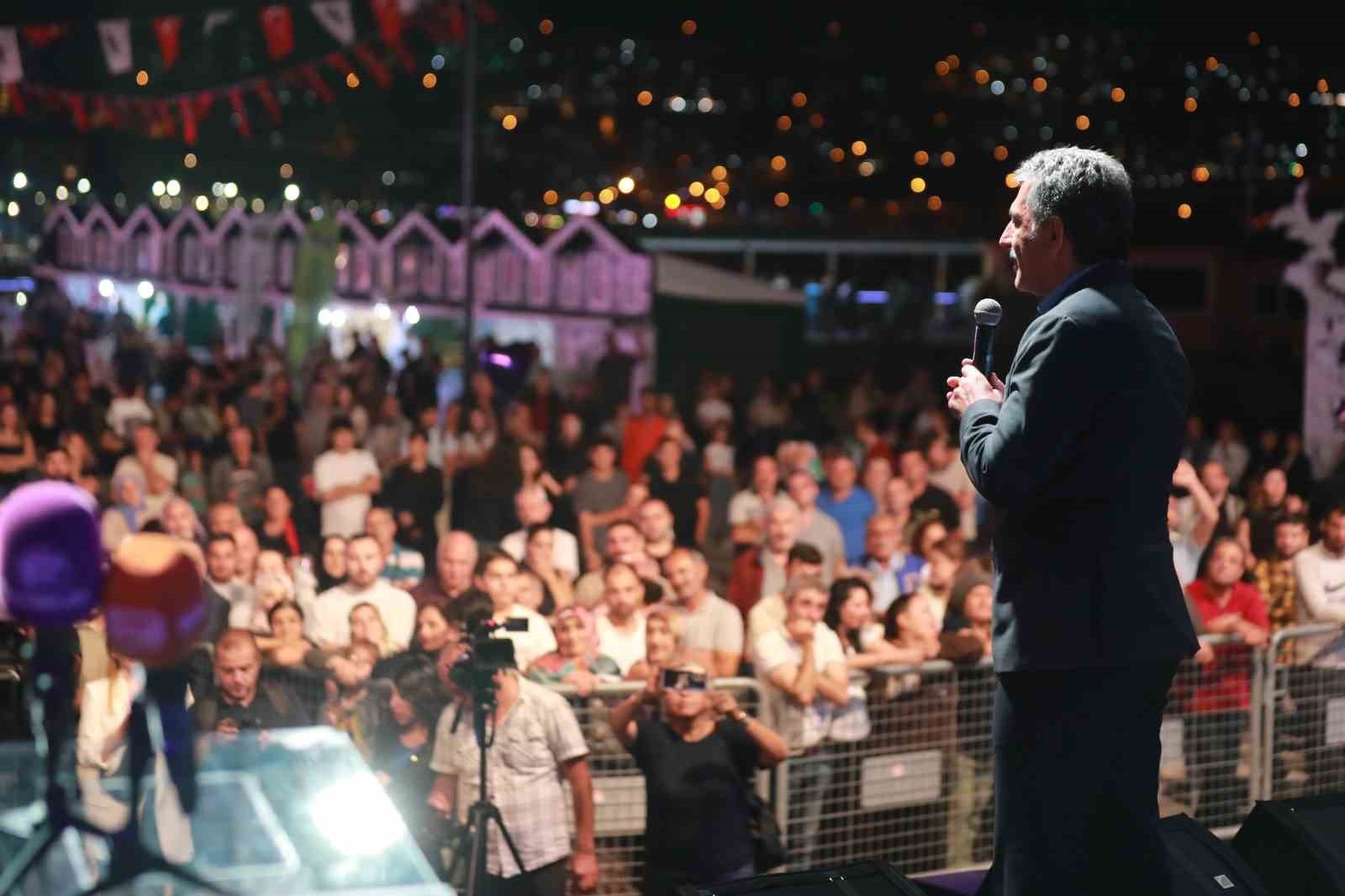 Bu yıl 31. kez düzenlenen Uluslararası Gemlik Zeytini Festivali, çeşitli