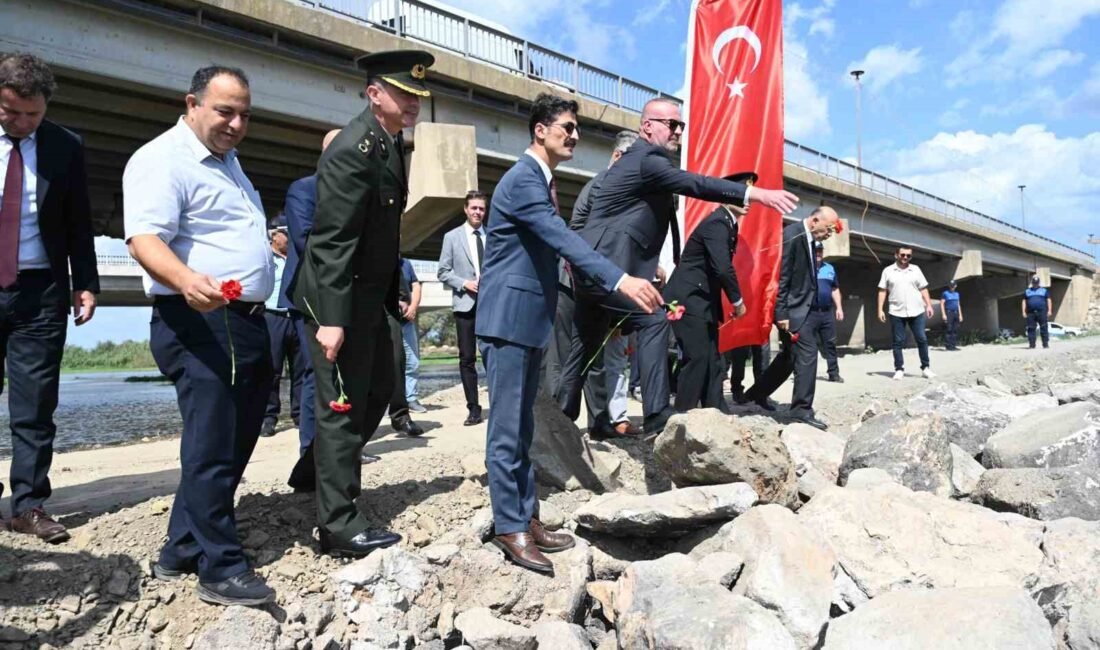 KARACABEY’İN DÜŞMAN İŞGALİNDEN KURTULUŞUNUN 102. YILI İLÇEDE ÇEŞİTLİ ETKİNLİKLERLE GERÇEKLEŞTİ.