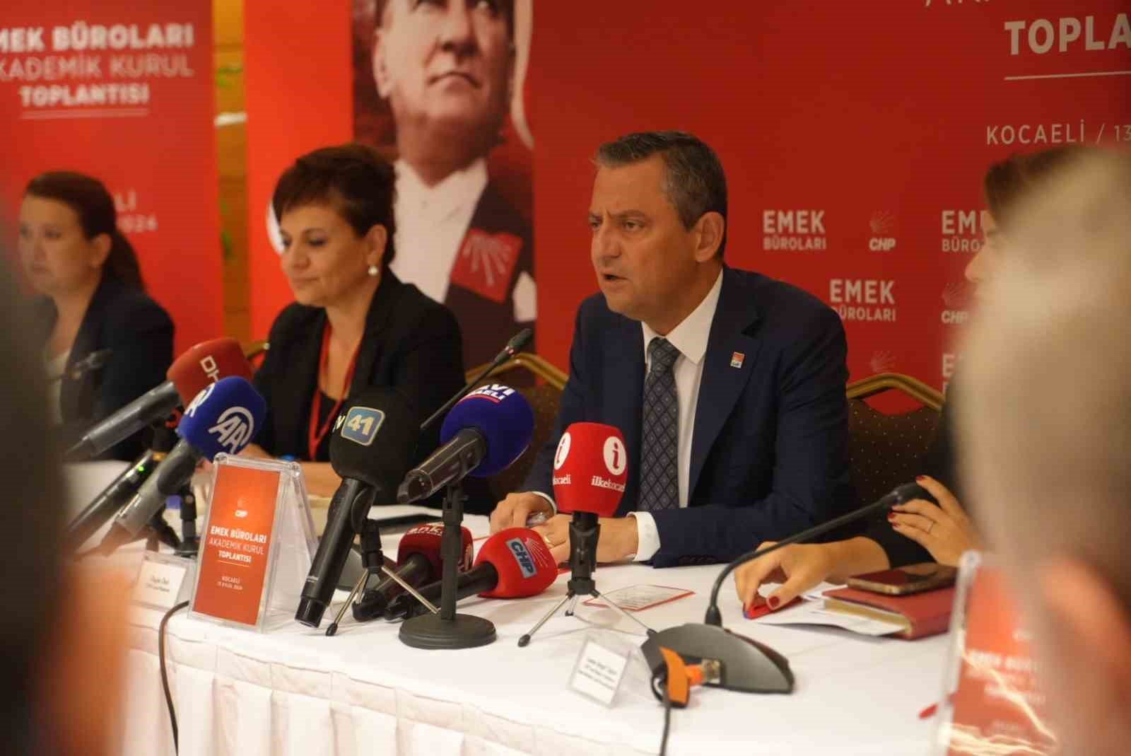 CHP Genel Başkanı Özgür Özel, "360 milletvekilinin seçim kararı olursa