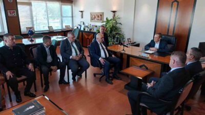 Son 3 yılda yaptığı 6 erken seçim ile İsrail’i bile