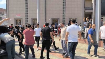 BURSA'NIN İNEGÖL İLÇESİNDE 2 ŞAHIS ARASINDA TELEFON TAMİRİ SEBEBİYLE YAŞANAN