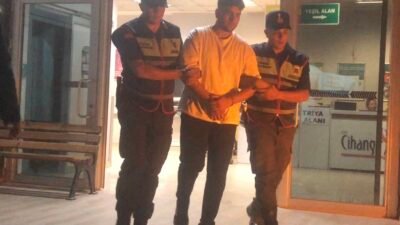 BURSA'NIN İNEGÖL İLÇESİNDE YOL VERME NEDENİYLE ÇIKAN SİLAHLI KAVGADA 1