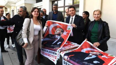 Osmangazi Belediyesi, 29 Ekim Cumhuriyet Bayramı’nı vatandaşların coşkuyla kutlaması için