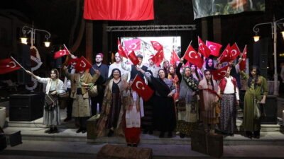 Mudanya Mütarekesi’nin 102. yılı kutlamaları coşkuyla devam ediyor. Kutlamaların ikinci