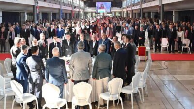 Büyükşehir Belediye Başkanı Mustafa Bozbey, Muhtarlar Günü dolayısıyla Bursa’da görev