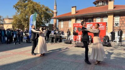 Bursa Büyükşehir Belediyesi, 29 Ekim Cumhuriyet Bayramı’nın 101. yıl dönümünü