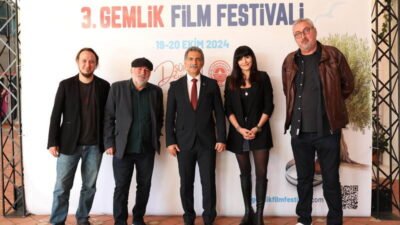 Gemlik Belediyesi tarafından Eşref Kolçak anısına düzenlenen Gemlik Film Festivali,