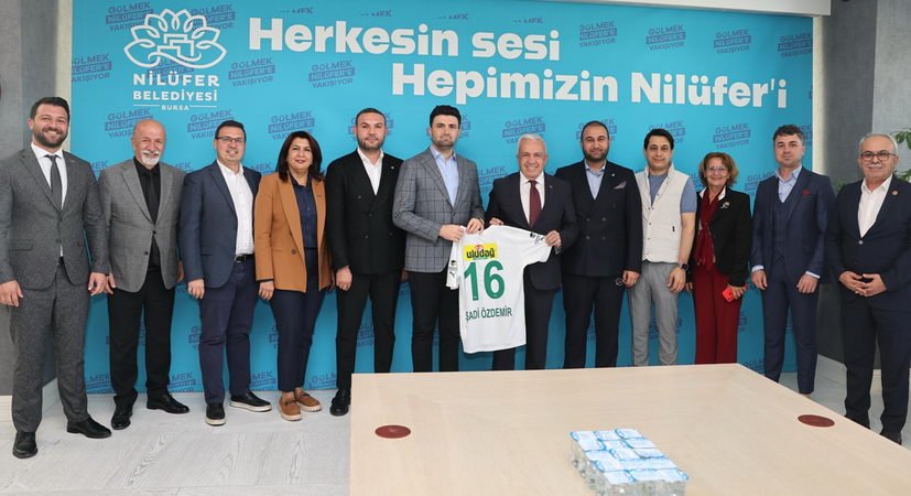 Bursaspor yönetiminden Başkan Şadi Özdemir’e ziyaret