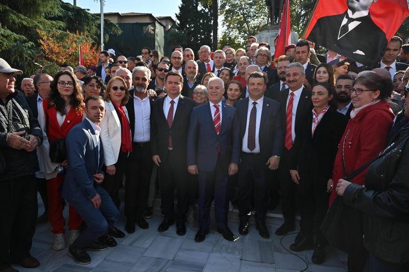 CHP Bursa örgütünden coşkulu kutlama