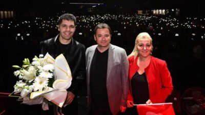 Osmangazi Belediyesi, 29 Ekim Cumhuriyet Bayramı kutlamaları çerçevesinde muhteşem bir