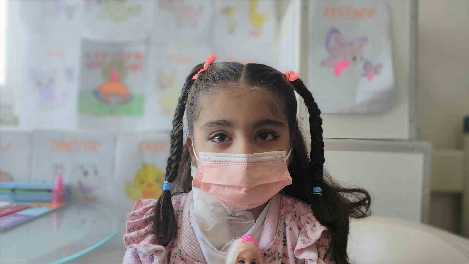 Bursa Yüksek İhtisas Eğitim ve Araştırma Hastanesi’nde yapılan canlı vericili