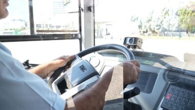 Bursa Büyükşehir Belediyesi 360 araçta yapay zeka destekli şoför izleme