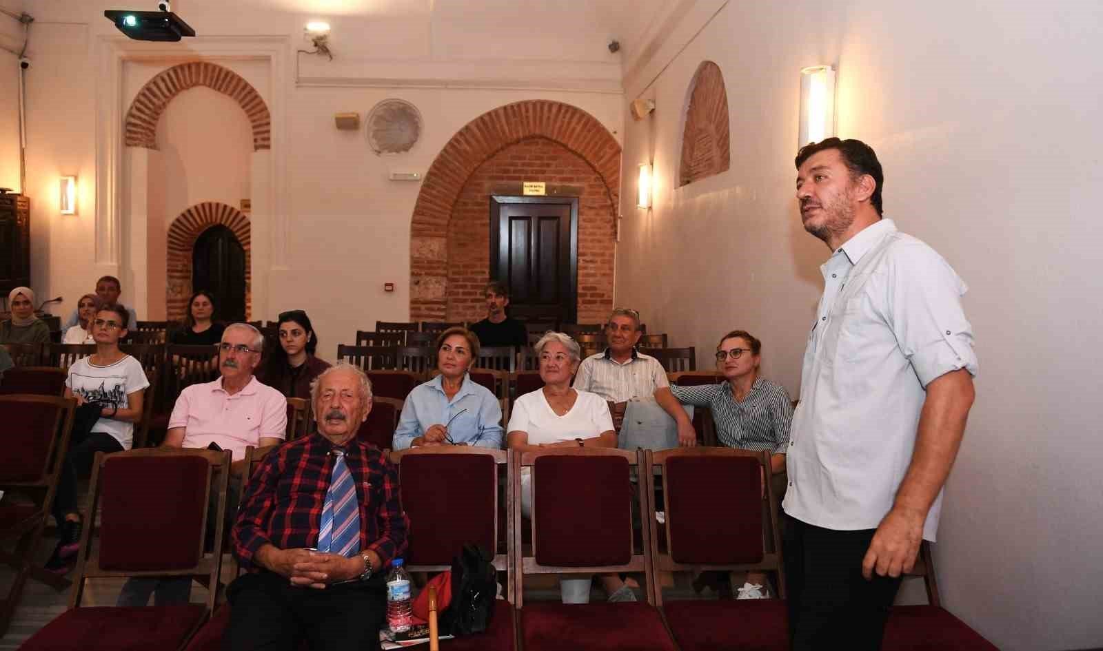 Osmangazi Belediyesi, fotoğraf meraklıları için düzenlediği Mobil Fotoğrafçılık Atölyesi ile