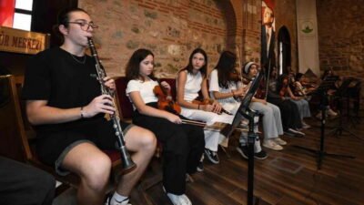 Osmangazi Belediyesi bünyesinde kurulacak olan Gençlik Orkestrası ve Korosu’nun seçmeleri