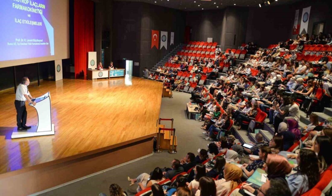 İlk kez düzenlenen 1. Pediatrik Psikofarmakoloji Okulu etkinliğine Bursa Uludağ