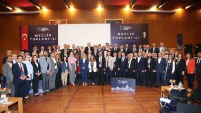 Bursa’da konuşan AFAD Deprem ve Risk Azaltma Genel Müdürü Prof.