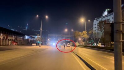 Bursa’da trafik polisleri şehrin belirli noktalarında yaptıkları denetimlerde kuralları ihlal