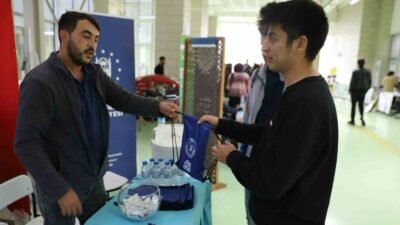 Bursa Büyükşehir Belediyesi, kentteki üniversiteleri kazanan ve 2024-2025 eğitim öğretim