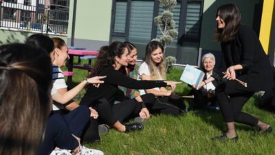 Osmangazi Belediyesi tarafından hizmete açılan Ayça Azak Gündüz Bakımevi ve