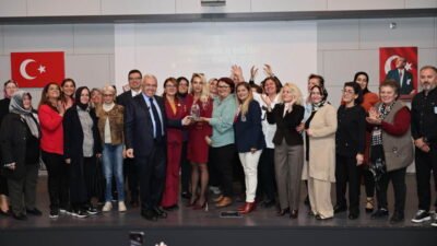 “Nilüferli Kadınlar Gülümsüyor” projesi ile 11. Sürdürülebilir İş Ödülleri’nde ödül